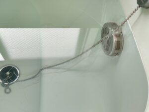 残り湯に白い糸状の汚れ(鼻水・ゲル状の様な排出物)の改善依頼　追い焚き配管洗浄