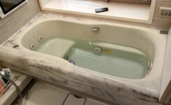 白い汚れの洗浄依頼 ジェットバス) + 追い焚き配管洗浄・・・・・・・・・・鎌倉市