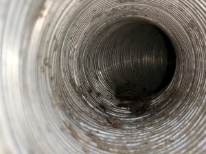 衣類乾燥機 リンナイ㈱ 幹太くんのダクト清掃・・・・・東久留米市