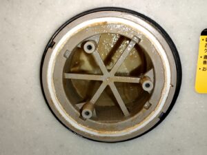 ジェットバスからの白い汚れの洗浄依頼・・・・・鎌倉市