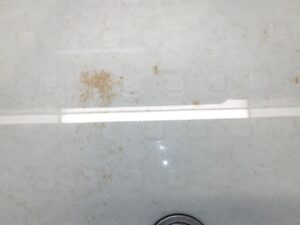 ジェットバスからの白い汚れの洗浄依頼・・・・・鎌倉市