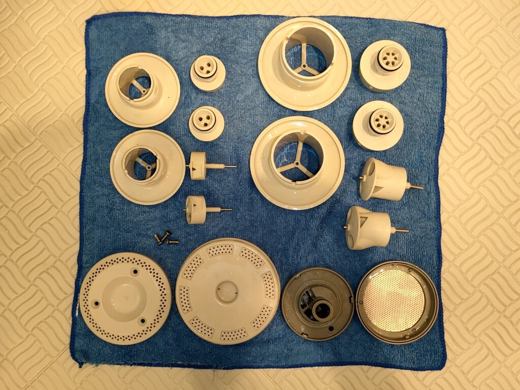 ジェットバスからの白い汚れの洗浄依頼・・・・・鎌倉市