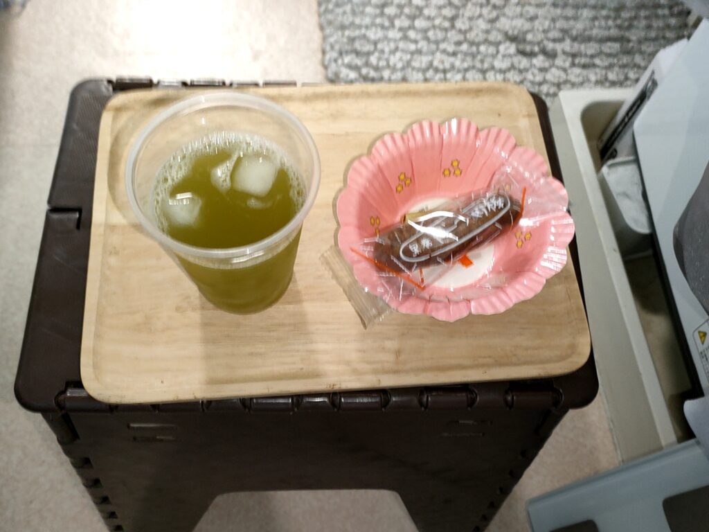 循環口から茶色い汚れが出てくる・・・バランス釜配管洗浄　　　杉並区