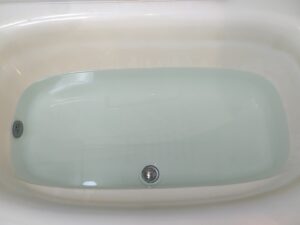 湯張りをするとホコリっぽい汚れ出てくる「追い焚き配管洗浄」・・・・・西東京市