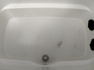 黒いカスのような汚れの改善依頼　ジェットバス配管洗浄 (TOTO㈱ブローバス)・・・・・渋谷区